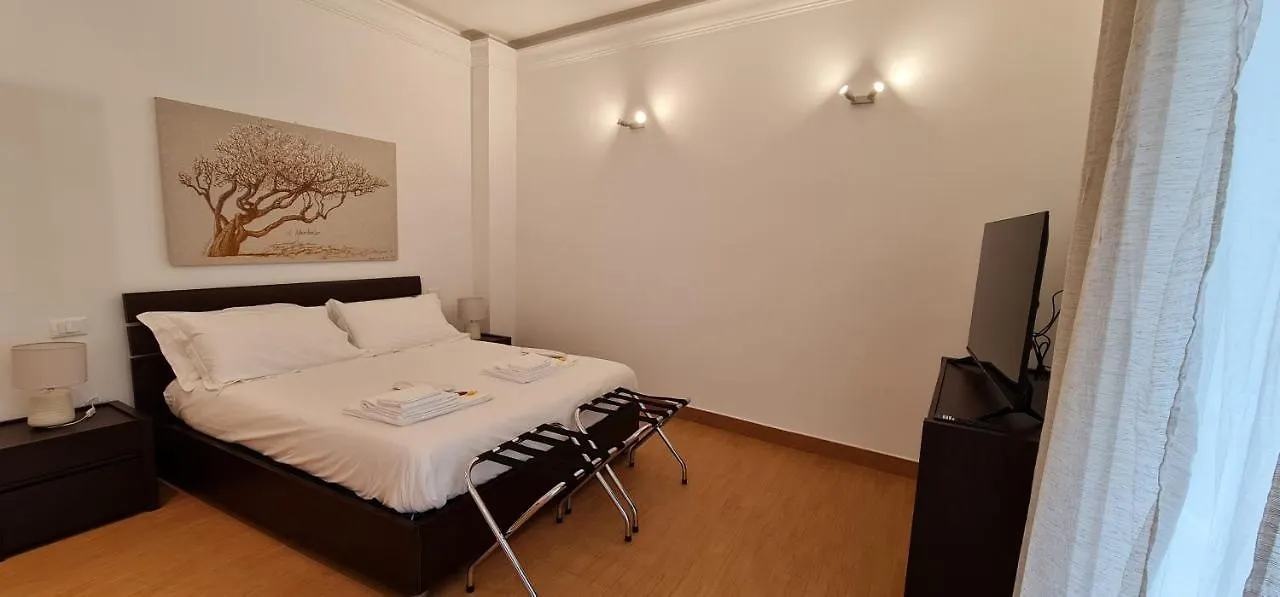 Di Fresco Apartments Luxury Suites Palermo 0*,  Italy